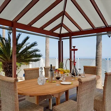 Villa Beachfront