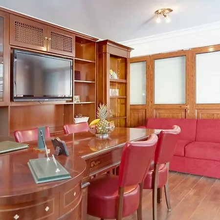 Villa Beachfront Limassol