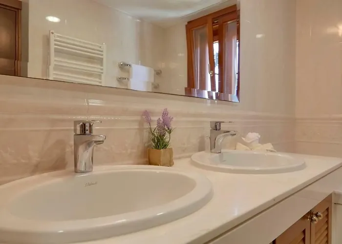 Beachfront וילה לימסול