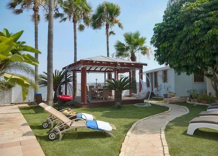 Beachfront וילה לימסול