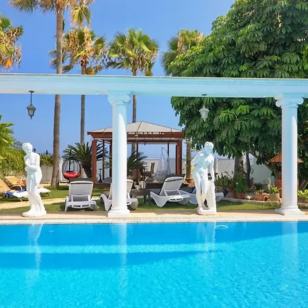 Beachfront Villa