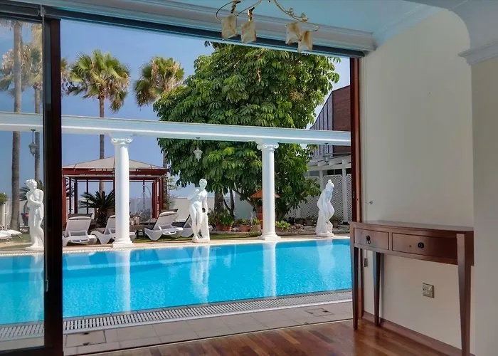 别墅 Beachfront 利马索尔